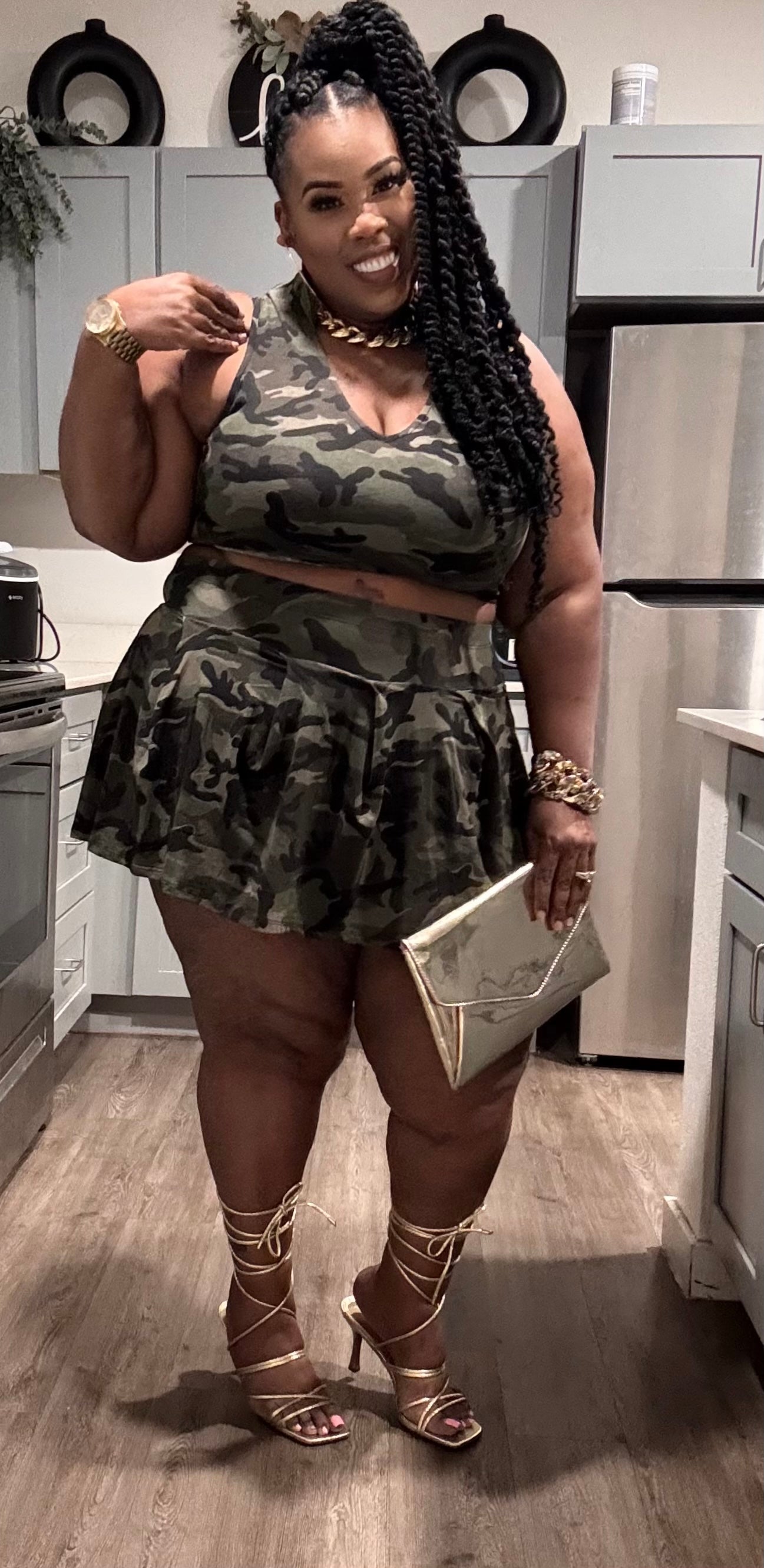 PLUS SIZE CAMOFLAGUE 2-PIECE PLEATED SKIRT SET W/BUILT IN PANTIE