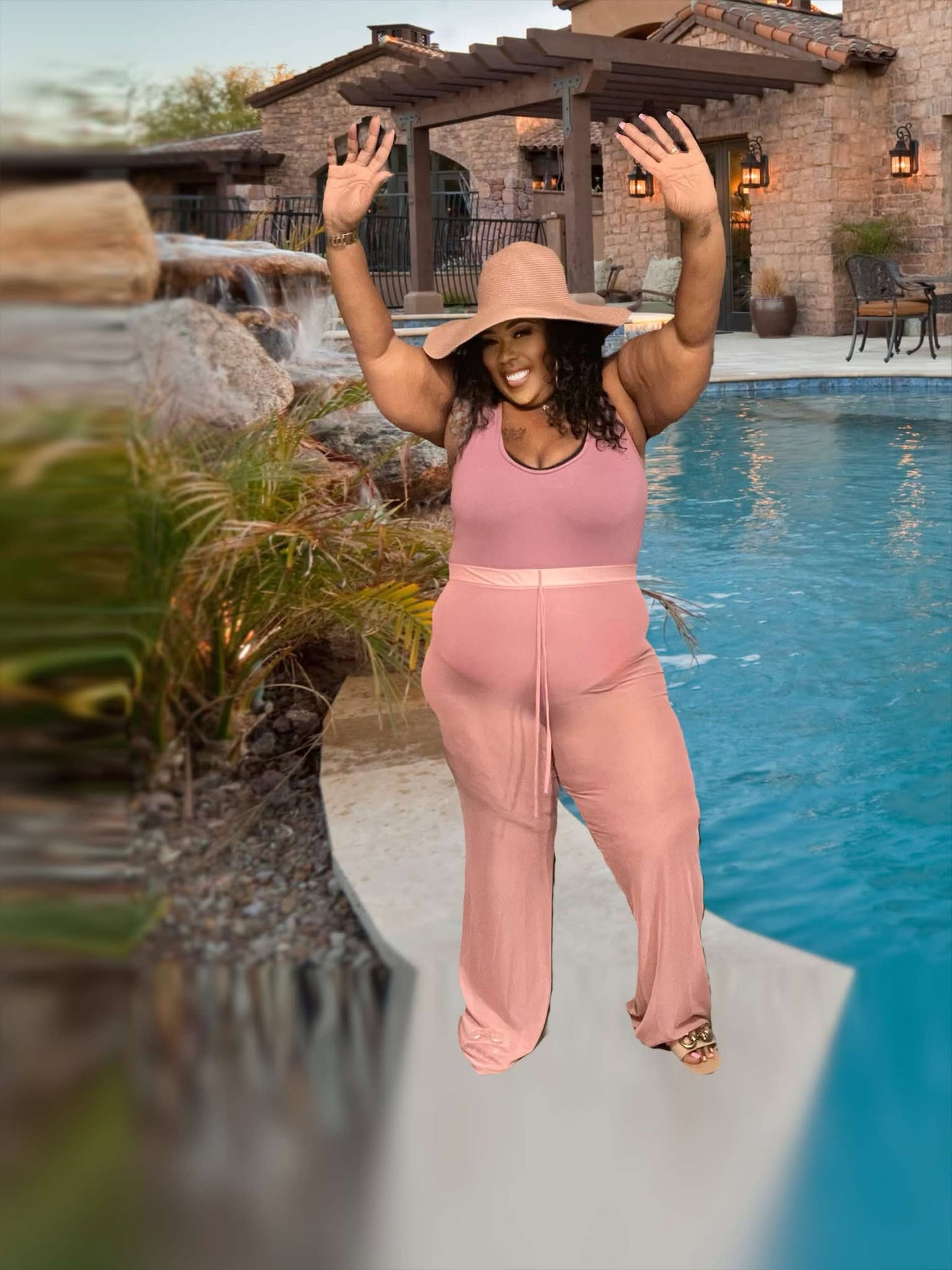 PLUS SIZE BODYSUIT & MESH PANTS 2-PIECE MIX SET