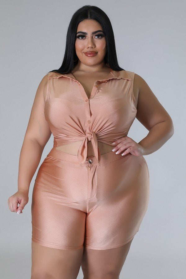 PLUS SIZE 2-PIECE STRETCHY TIE TOP & SHORT -Macciato