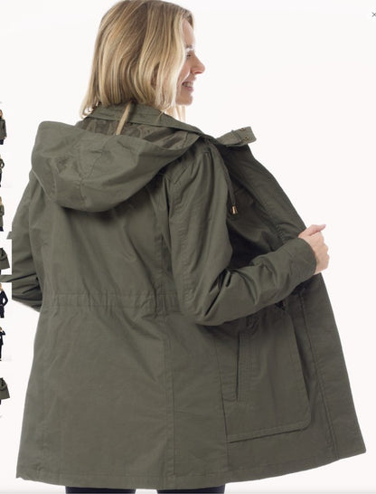 PLUS SIZE HOODED CARGO JACKET