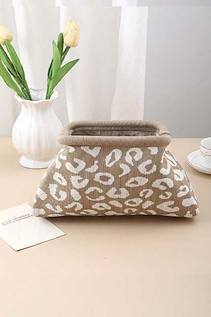 LEOPARD CLASP CLUTCH BAG