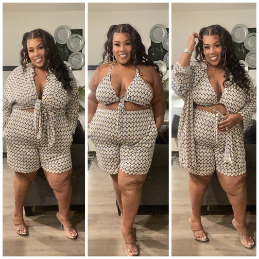 PLUS SIZE 3-PIECE BIKINI TOP SET SHORT