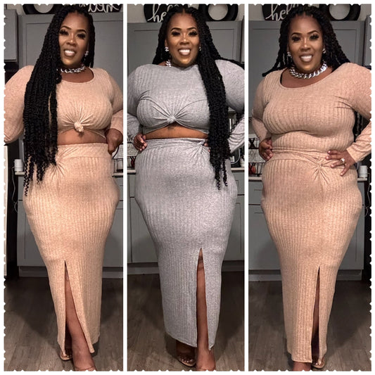 PLUS SIZE RIBBED 2-PIECE SKIRT SET