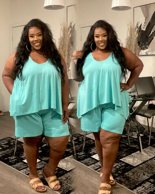 PLUS SIZE SITTIN PRETTY 2-PIECE LOUNGE SHORT SET-MINT