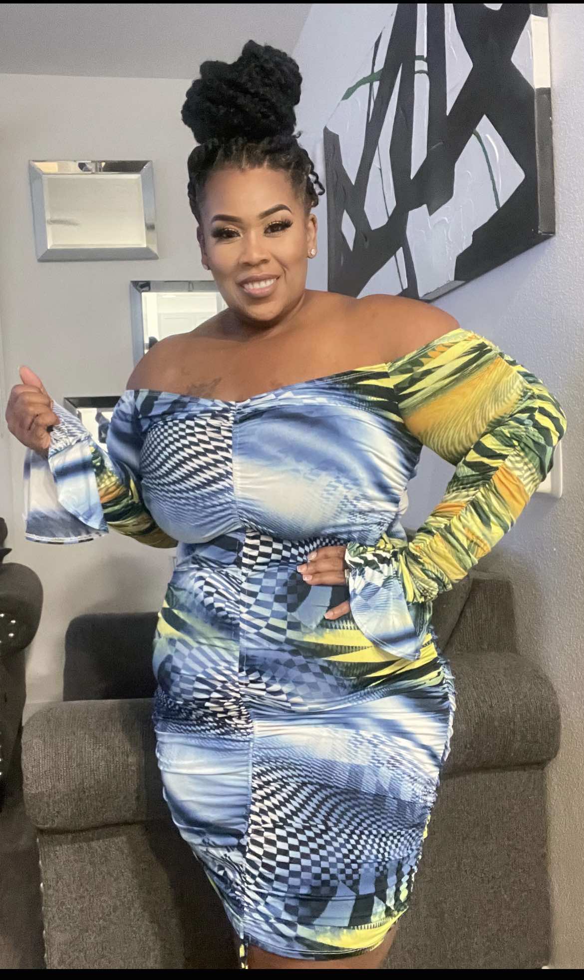PLUS COLOR BRUSHED PRINT RUFFLE CUFF MINI DRESS-BLUE MIX