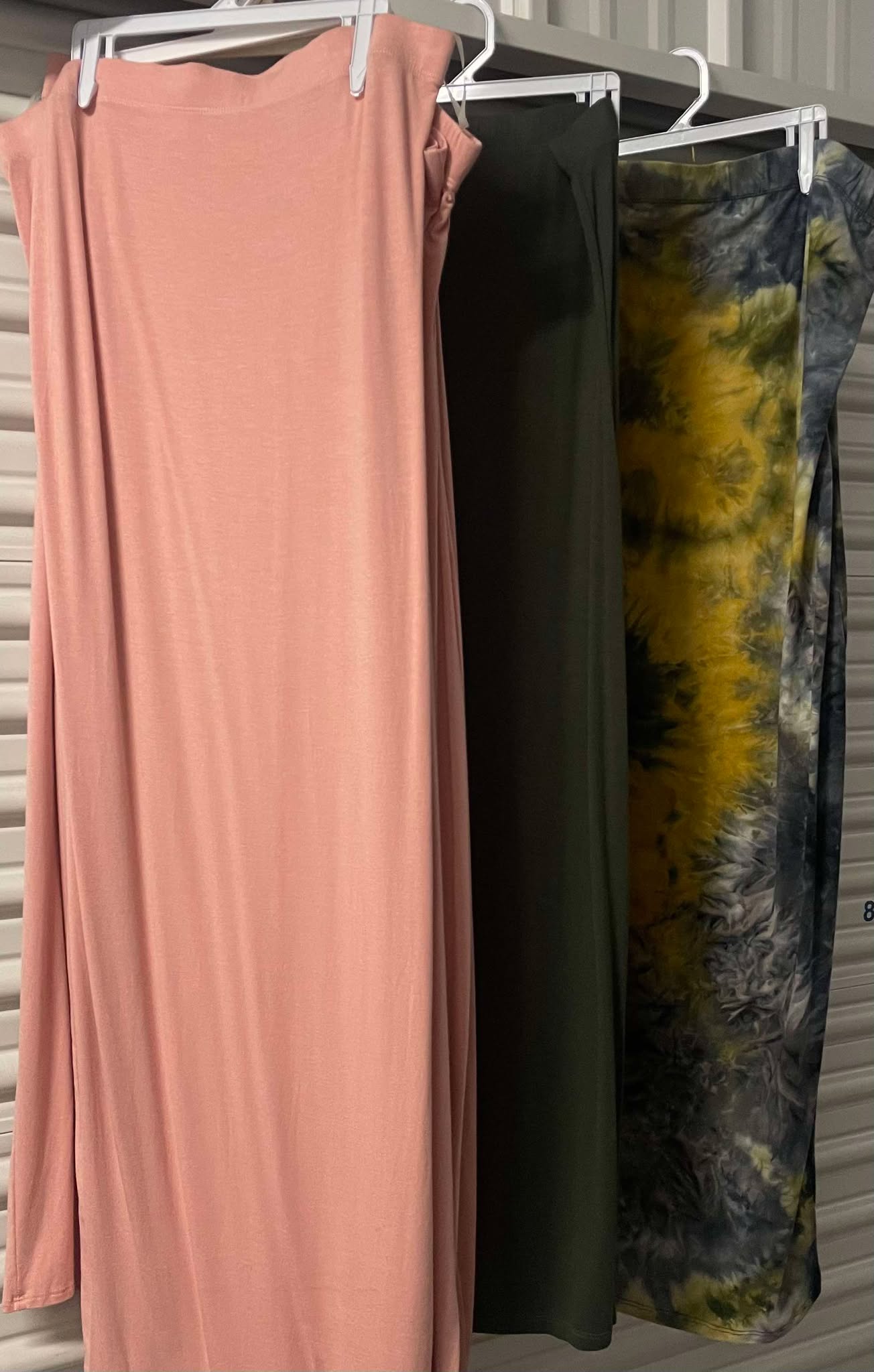 PLUS SIZE HALTER BODYCON DRESS