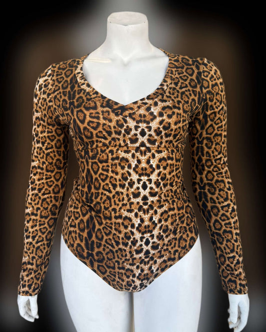 PLUS SIZE ANIMAL PRINTED LONG SLEEVE BODYSUIT