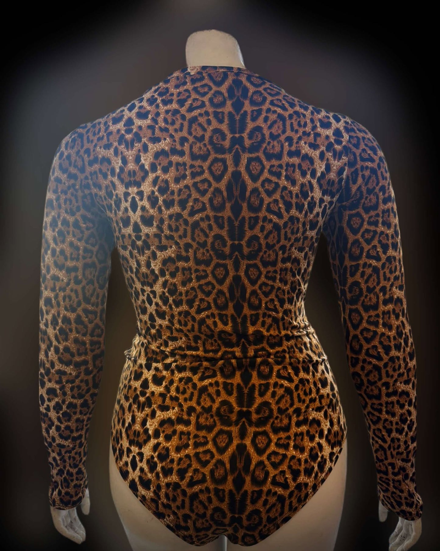PLUS SIZE ANIMAL PRINTED LONG SLEEVE BODYSUIT