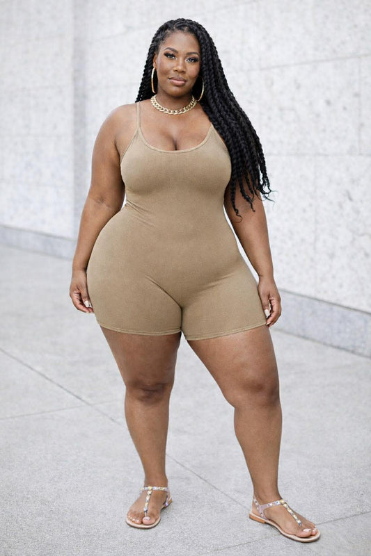 PLUS SIZE SPAGHETTI STRAP SHORT ROMPER
