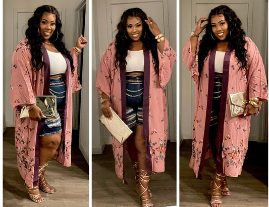 PLUS SIZE LONG SLEEVE OPEN FRONT FLORAL KIMONO
