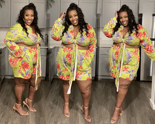 PLUS SIZE FLORAL 2-PIECE SHORT SET-LIME