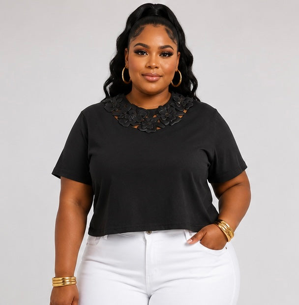 PLUS SIZE SHORT SLEEVE FLOWER NECK DETAILED BLOUSE-BLACK-53