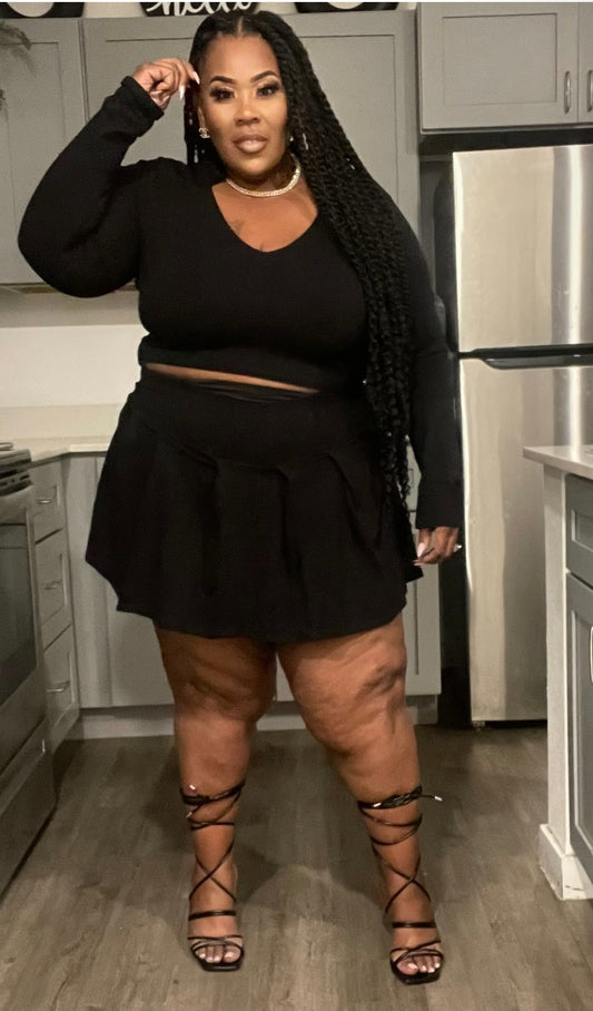 PLUS SIZE "2-PIECE PLEATED SKIRT SET" W/BUILT IN PANTIE BLACK--01