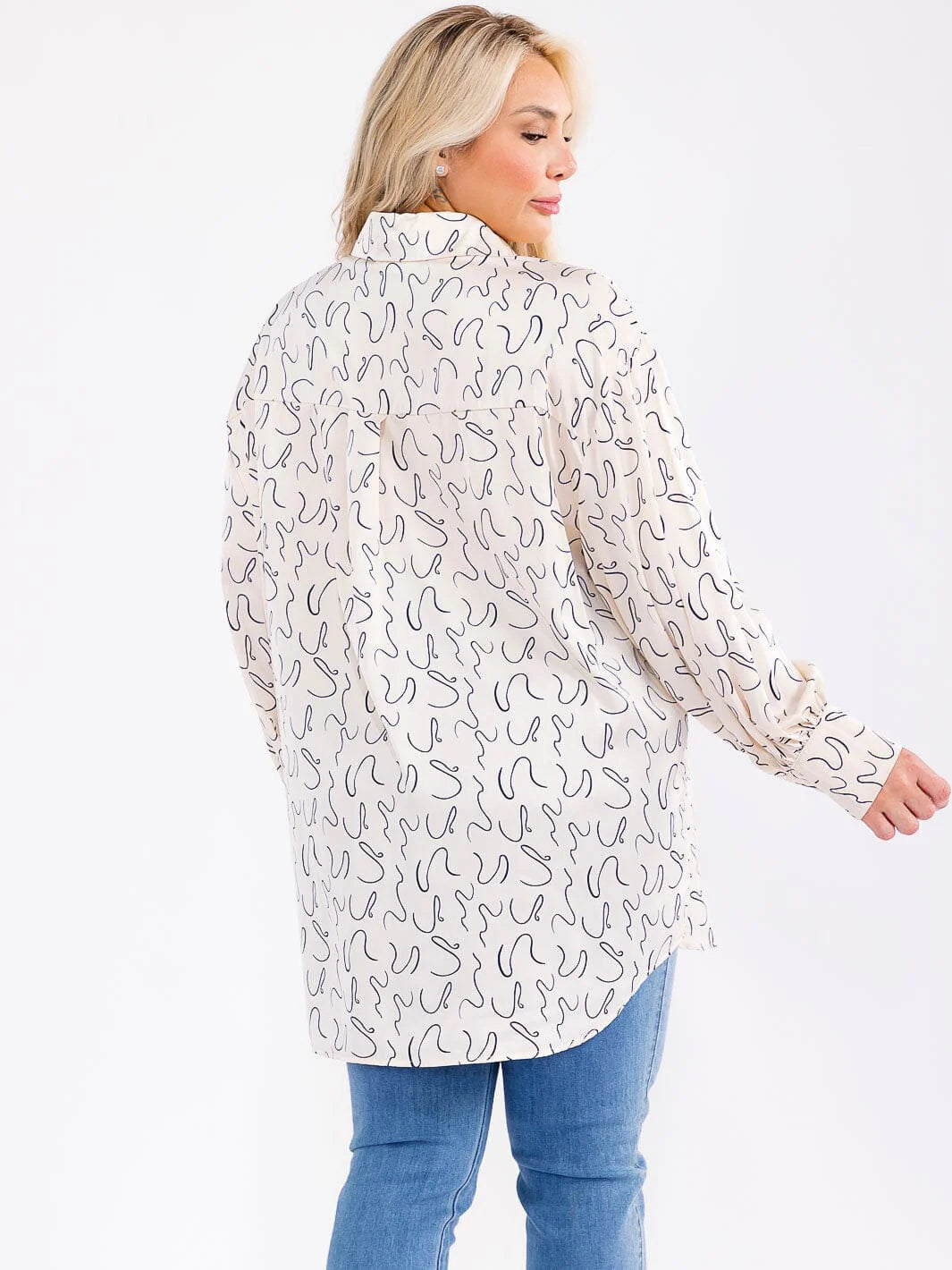 PLUS SIZE SCRIBBLE MIX BUTTON UP TOP-CREAM