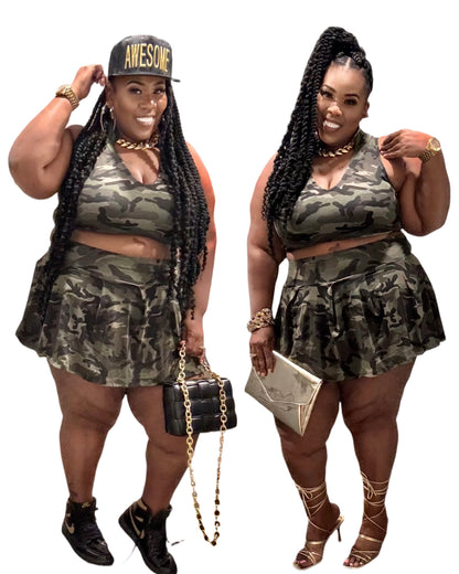 PLUS SIZE CAMOFLAGUE 2-PIECE PLEATED SKIRT SET W/BUILT IN PANTIE