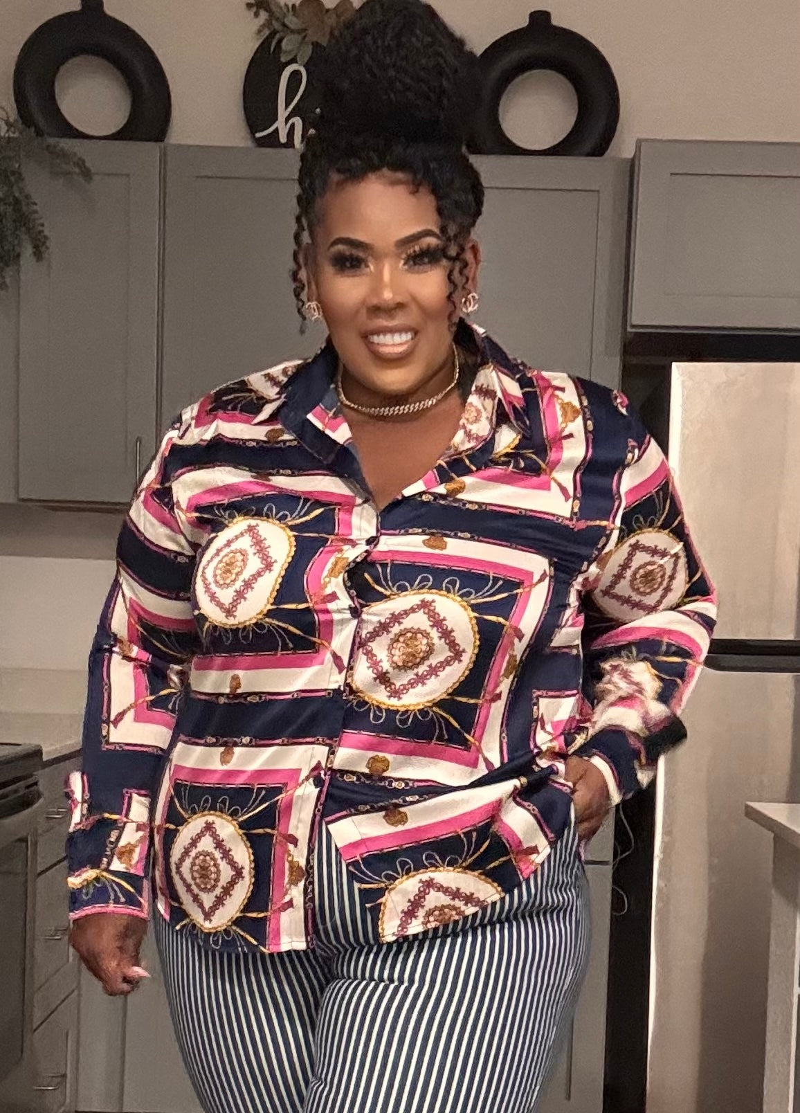 PLUS SIZE FUSCHIA/NAVY PRINTED LONG SLEEVE BUTTON UP TOP