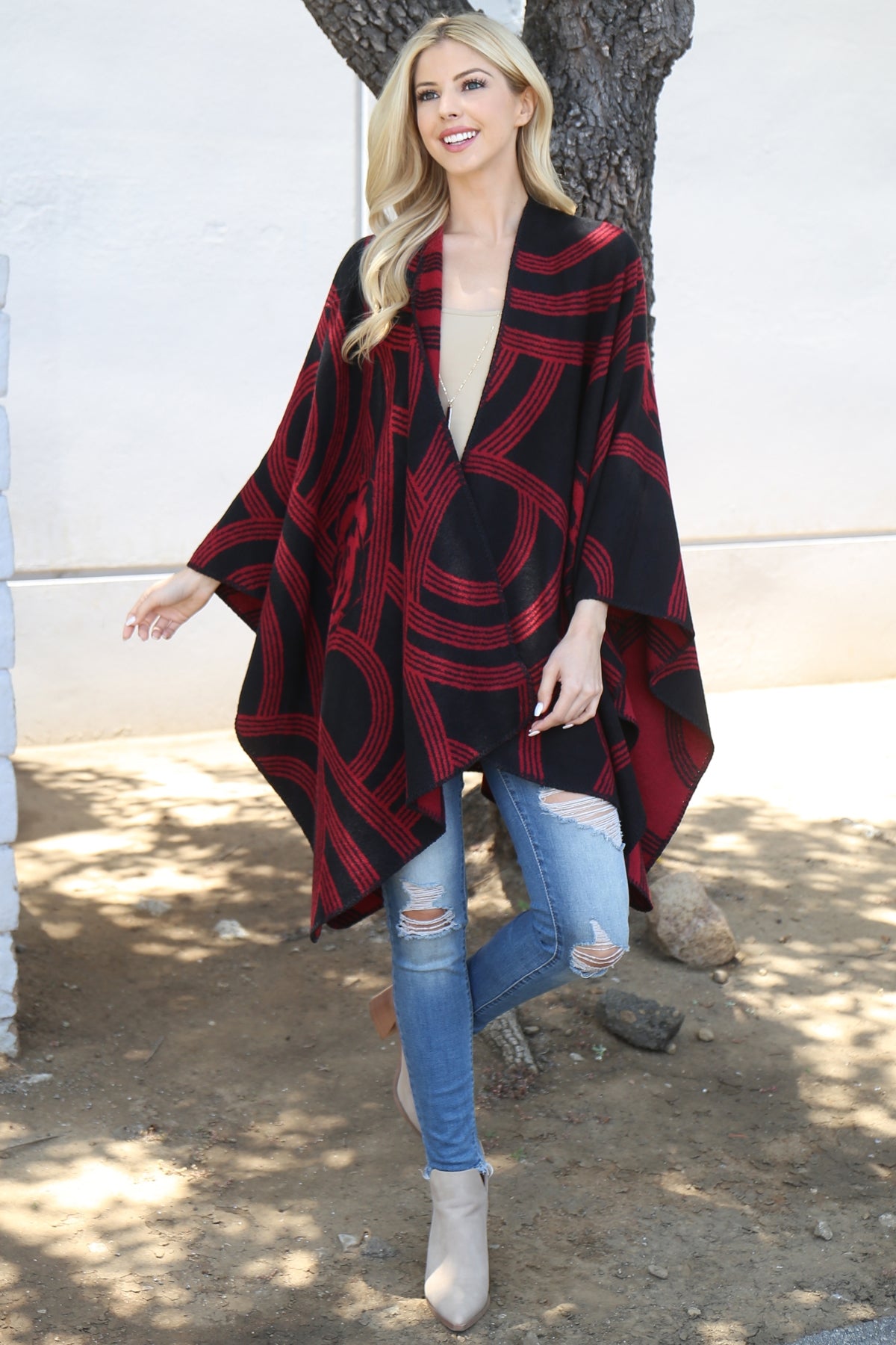 PLUS SIZE GEOMETRIC PRINT OPEN FRONT KIMONO-RED/BLACK