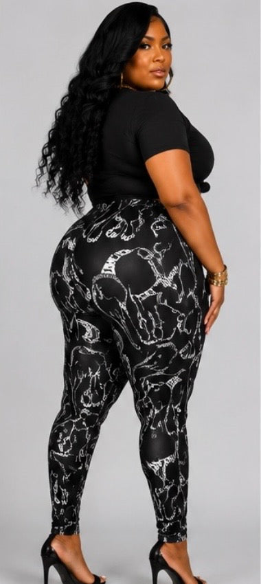 PLUS SIZE PRINTED HIGHWAIST LEGGINGS-STREET ART